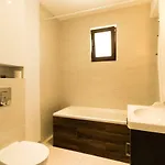 Appartamento Aty Năvodari